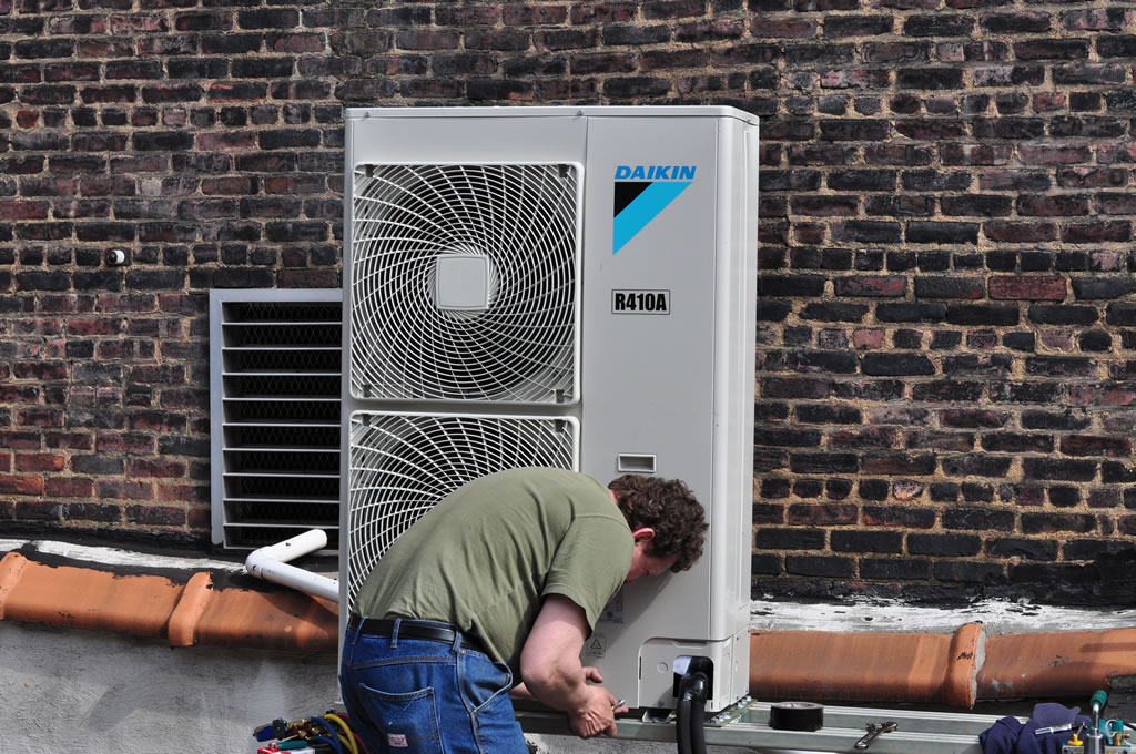 Best and Quick AC Repair Maintenance in Bahrain Near You